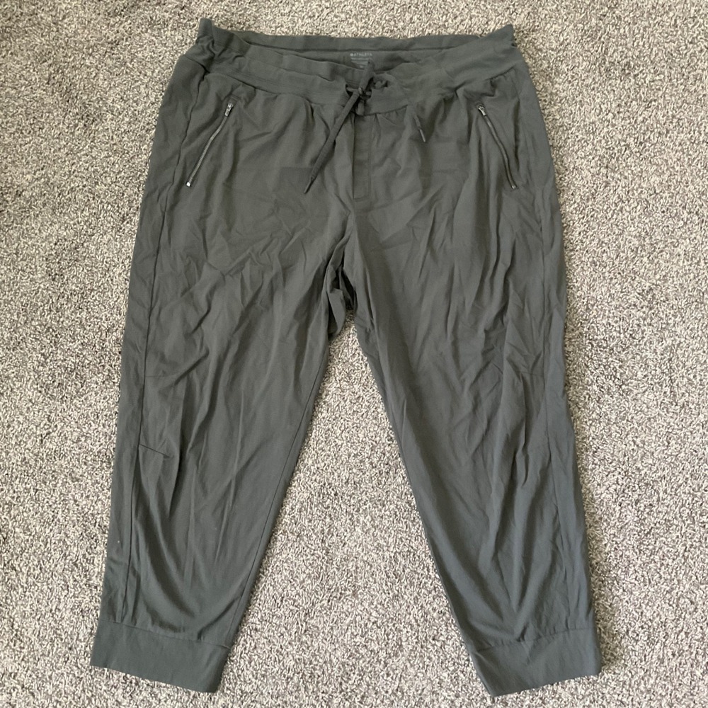 Athleta Trekkie North Joggers Womens 24 Green Hiking Travel Pants - Picture 1 of 7